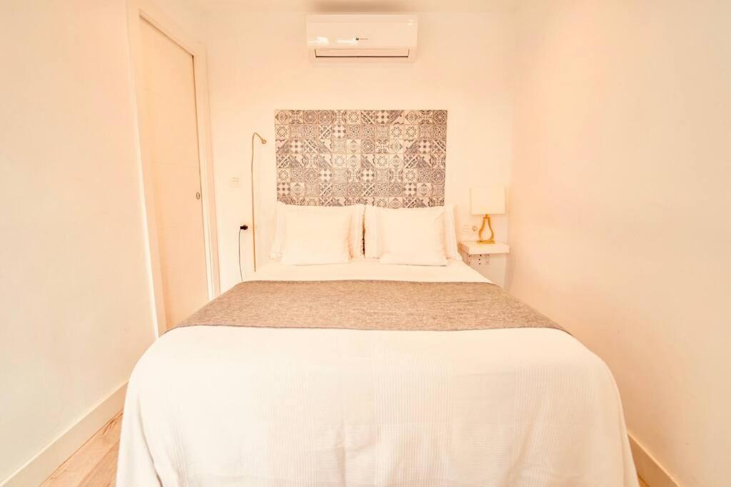 Torre De La Vela 2 Apartment Granada Ngoại thất bức ảnh